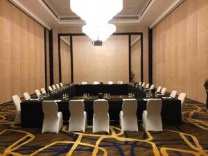 Sarra-Boardroom Setup