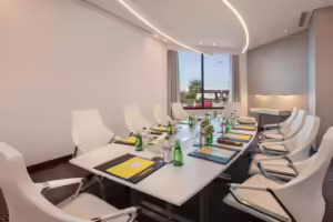 crowne-plaza-manama-5432623895-3x2